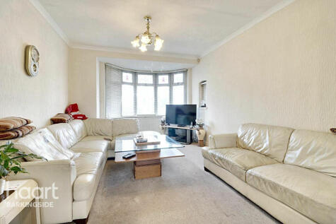Katherine Gardens, Hainault