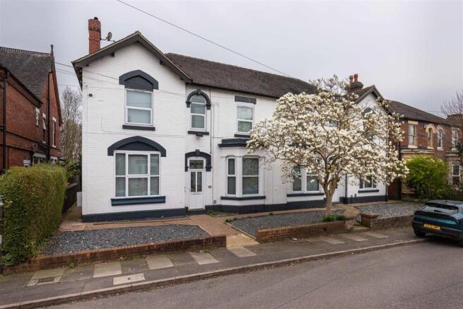 13 & 15 Newton Street-24.jpg