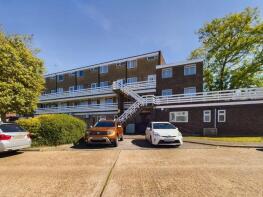 14, Peartree Close, South Ockendon RM15 6PR