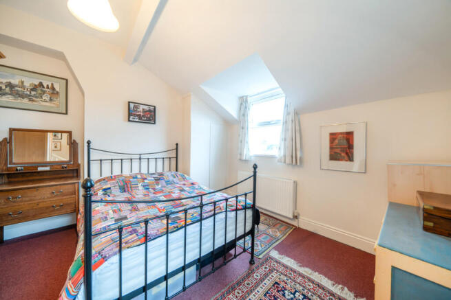 1398155-18-696e51...