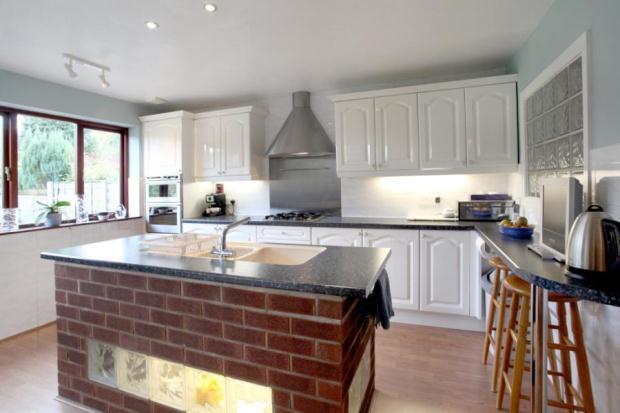 Dining Kitchen 1