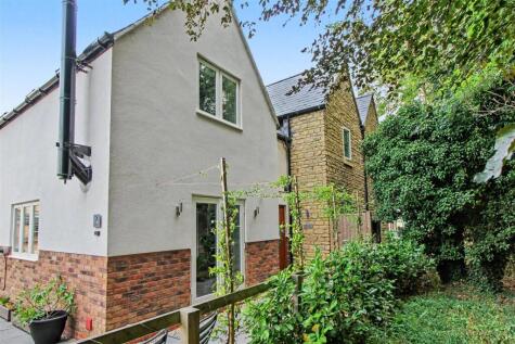 NN14 Weatherill View, Twywell
