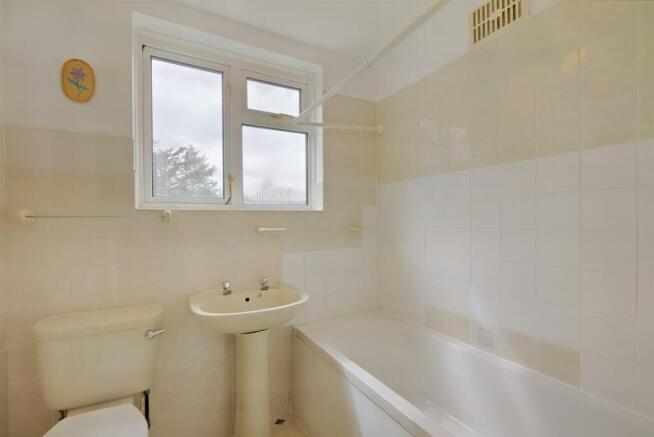 8548898-interior03-800.JPG