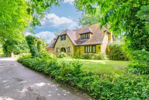Chestnut Lodge, Chestnut Walk, Welwyn AL6 0SB