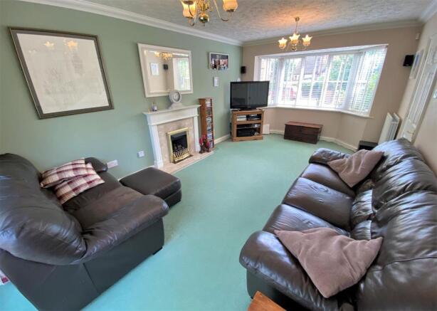 Living Room.jpg