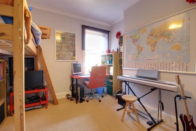 Photo 9