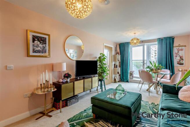 8688092-interior13-800.jpg