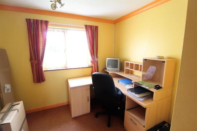 Bedroom 4.JPG