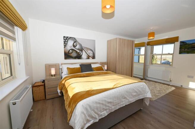 3 bed Detached for sale Image 11
