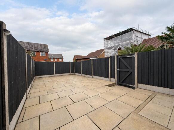 Primrose Way, Minster on Sea, Sheerness, Kent, ME12 photo 4