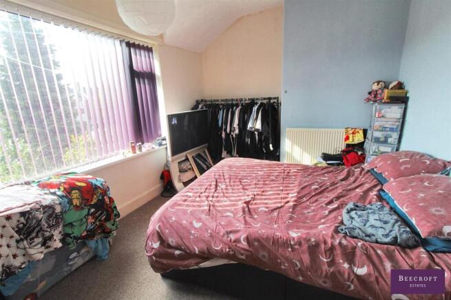 3 bed Terraced for sale Image 5