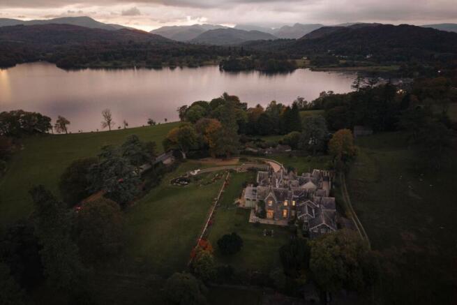 No.2 Wansfell Holme and Lake Windermere