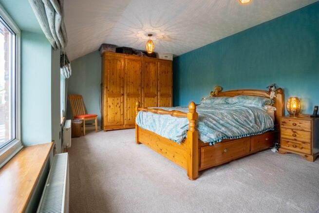 Bedroom 1 (Double)