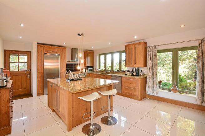 Oak kitchen