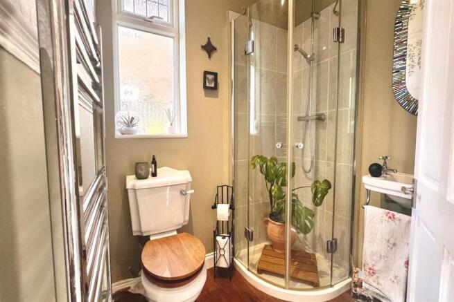 W/C / Shower Room