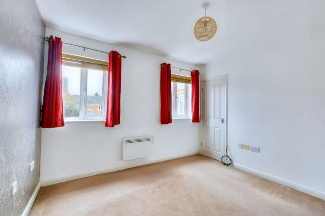 Bedroom_2.jpeg