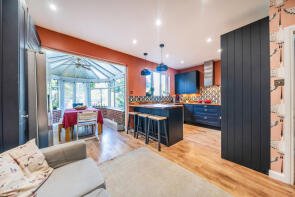 14, Rayford Avenue, London SE12 0NG