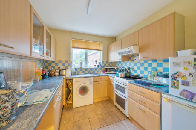 1399789-11-696e55...