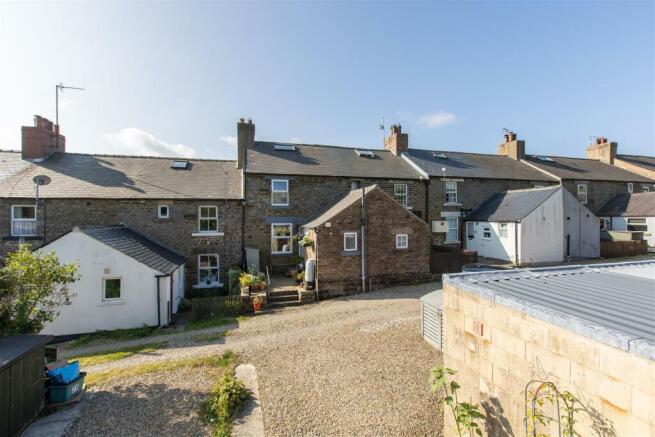 Hill Cottages 28 External-18.jpg