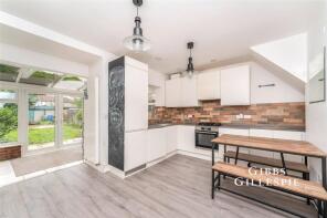 25, Federal Road, Greenford UB6 7AW