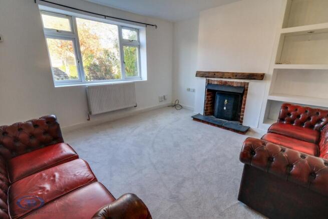 Larch Avenue, Basford, Crewe photo 4