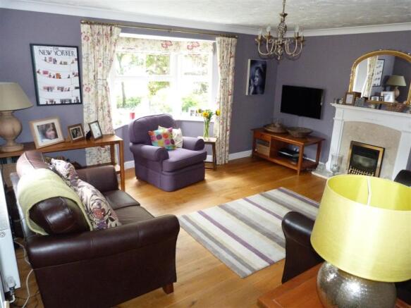 SITTING ROOM
