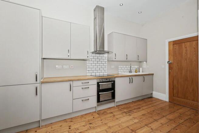 Flat 6, 23 Surrey Road, Cliftonville, Margate, CT9 2JR photo 4
