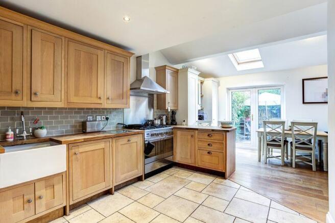 KITCHEN AREA
