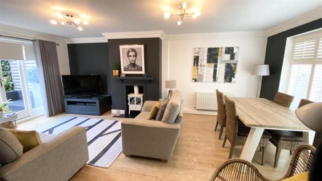 Living/Dining Room