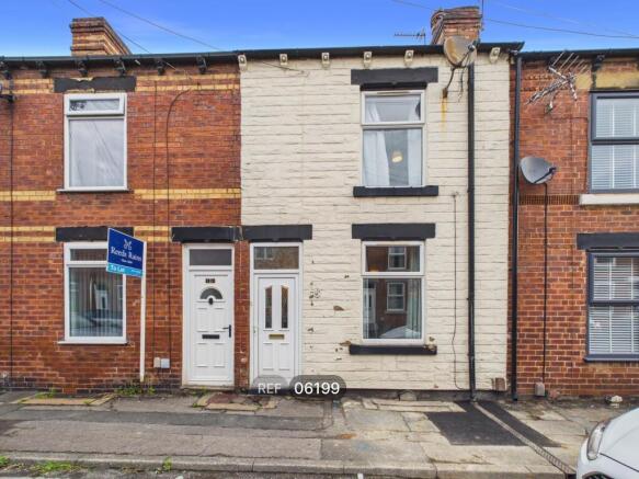 2 bed Terraced to rent in castleford