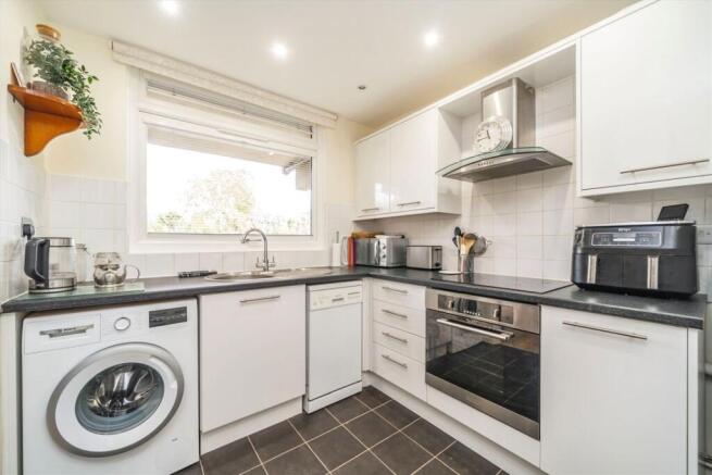 Ollgar Close, Shepherds Bush photo 3