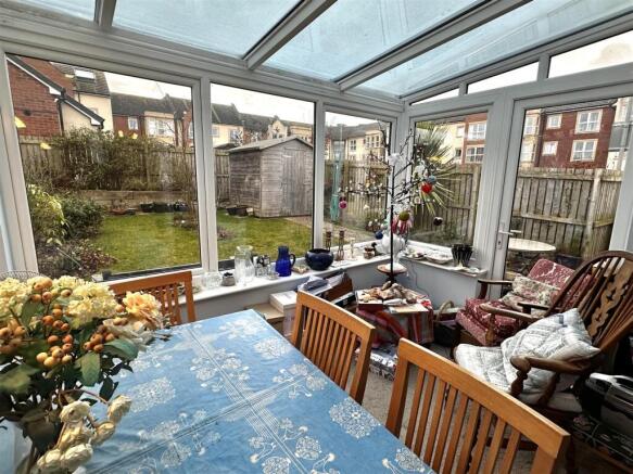 Excellent Conservatory