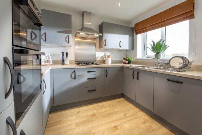3 bed Semi-Detached for sale Image 4