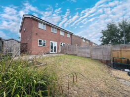 15, Little Meadow, Bristol BS32 8AT