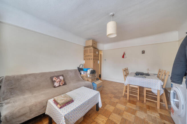 1437466-2-69cae30...