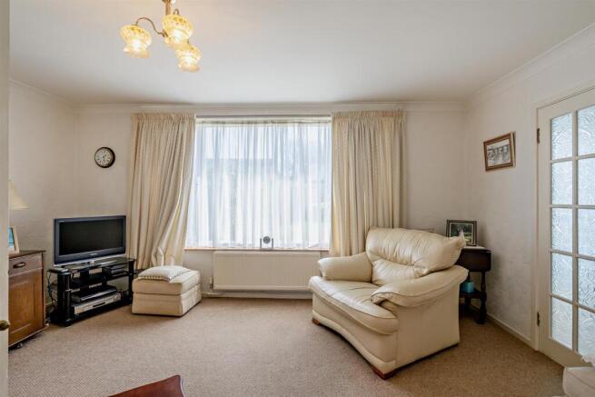 8687189-interior05-800.jpg
