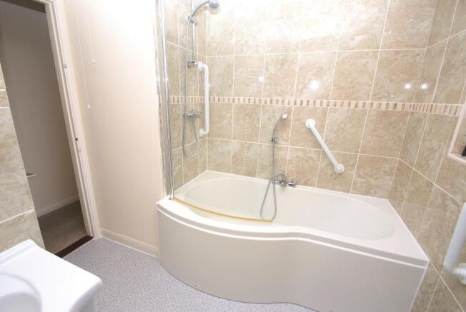 Photo 8