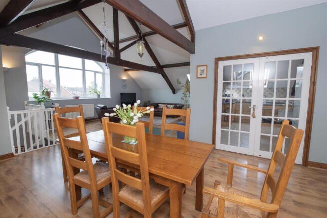4 bed Character Property for sale Image 4