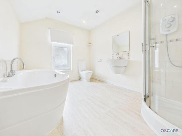 2 bed Terraced for sale Image 9