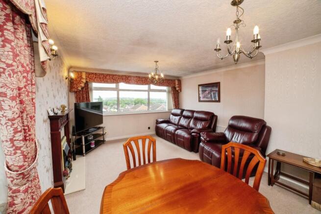 Lounge Dining Room