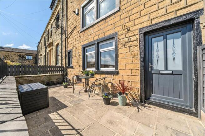 3 bed Terraced for sale Image 8