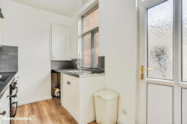 2 bed Terraced for sale Image 5