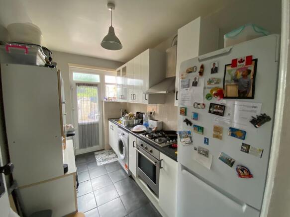 Penderry Rise, LONDON, SE6 1EZ photo 4