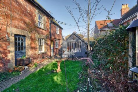 The Row, Sturminster Newton