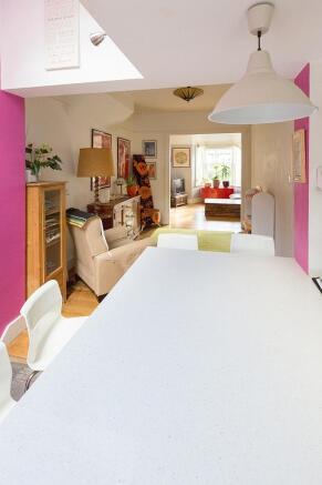 117BarclayRd_13.jpg