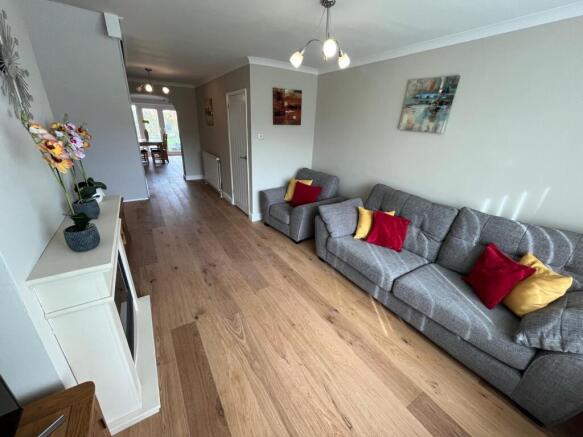 17 Molloy Road, Shadoxhurst, Ashford, TN26 1HR photo 4