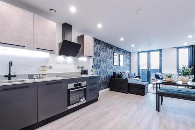 2 bed Apartment for sale Image 4
