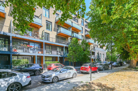 Packington Road, Acton, London, W3