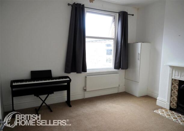 4 bed Terraced for sale Image 9