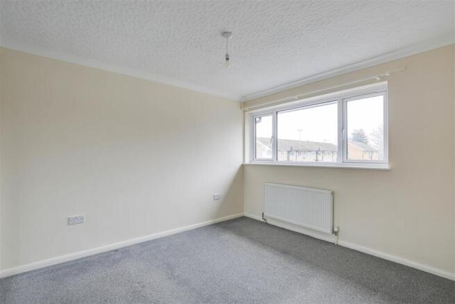 11 Bedroom.jpg